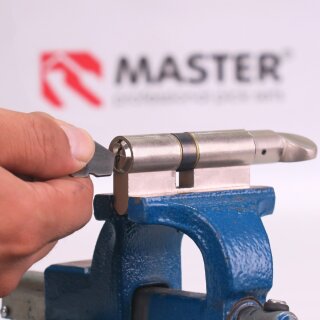 Knauffschloss Picker